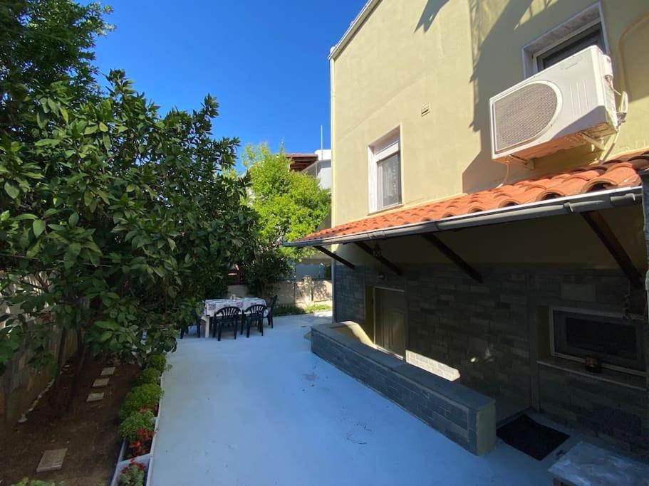 Strati'S Place Palaiontsiflikion Luaran gambar